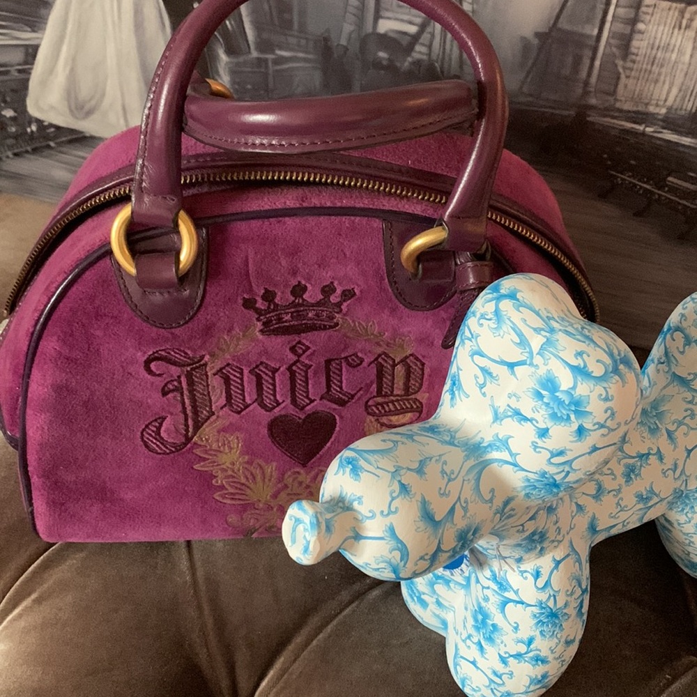 THIS!…Rare bowler bag in new condition 🥳🥳❌ - Picture 14 of 14